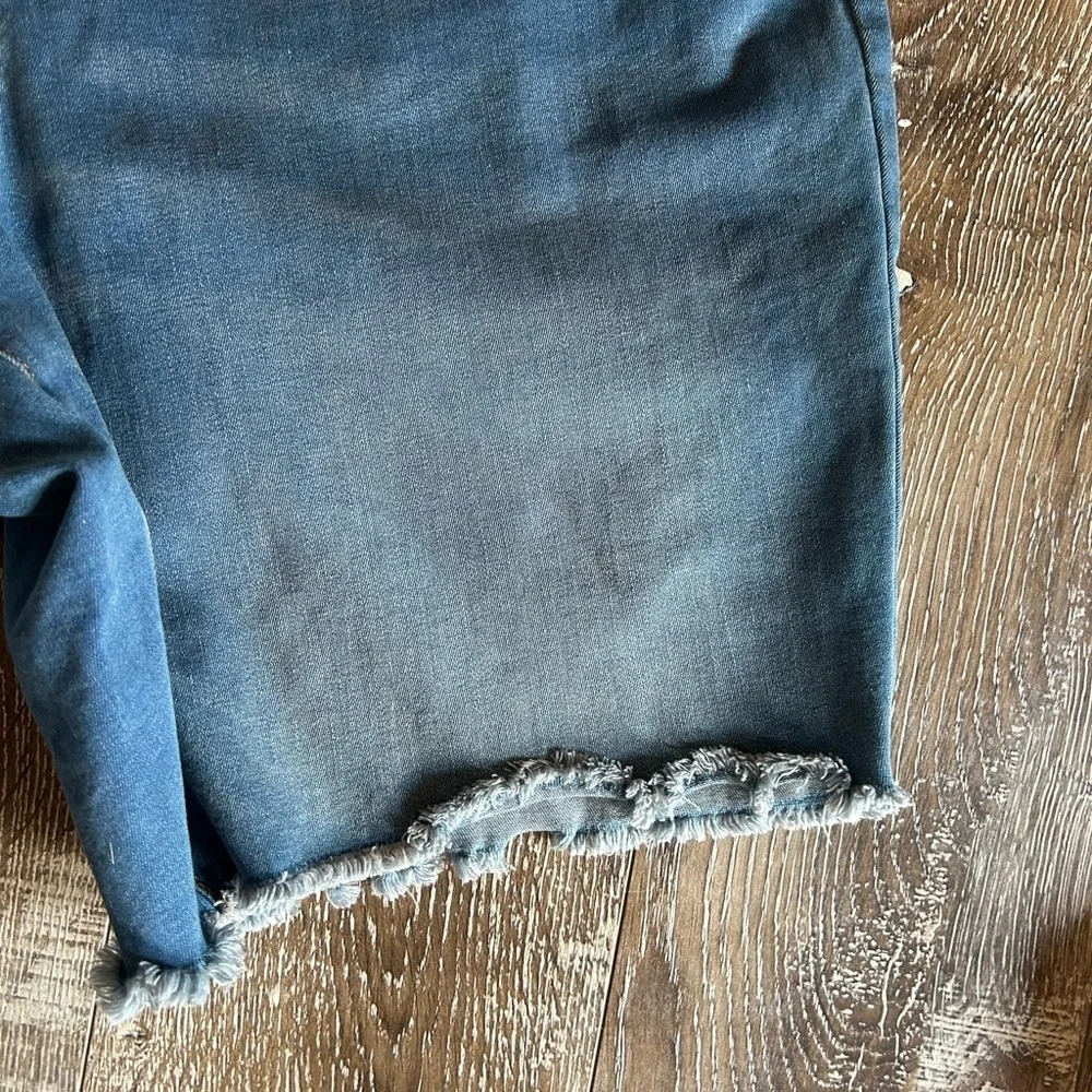 Nine West Women’s Bermuda Mid Rise Denim Jean Shorts Size 28 - Picture 8 of 10